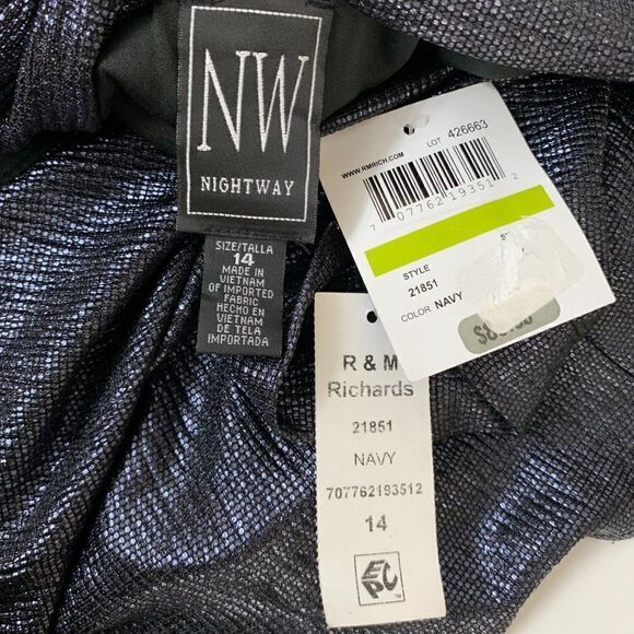 NIGHTWAY Womens Cocktail Dress Size 14 Navy Long Sleeve Jewel Neck Drape Back - Picture 8 of 11